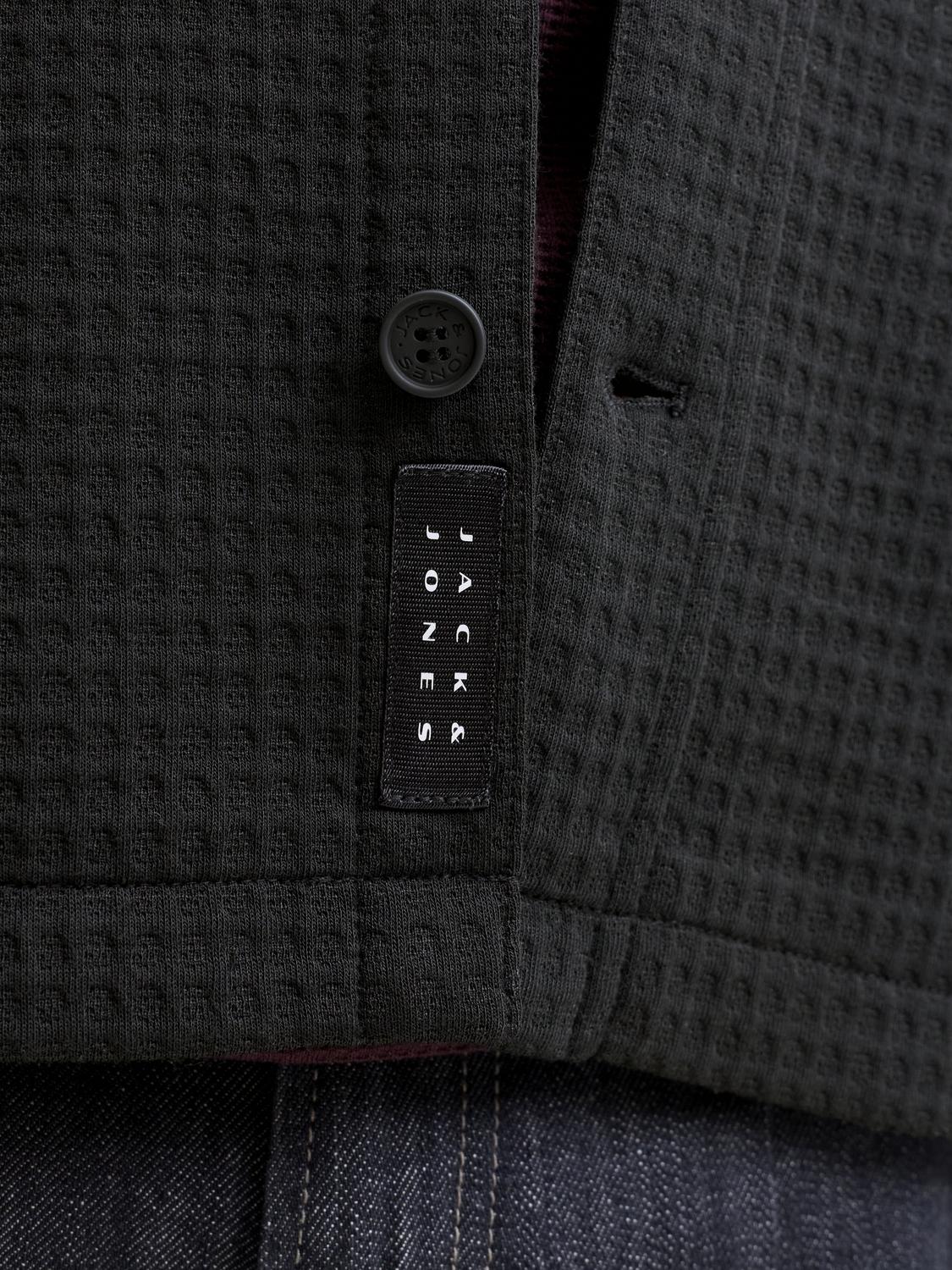 model_shot-detail