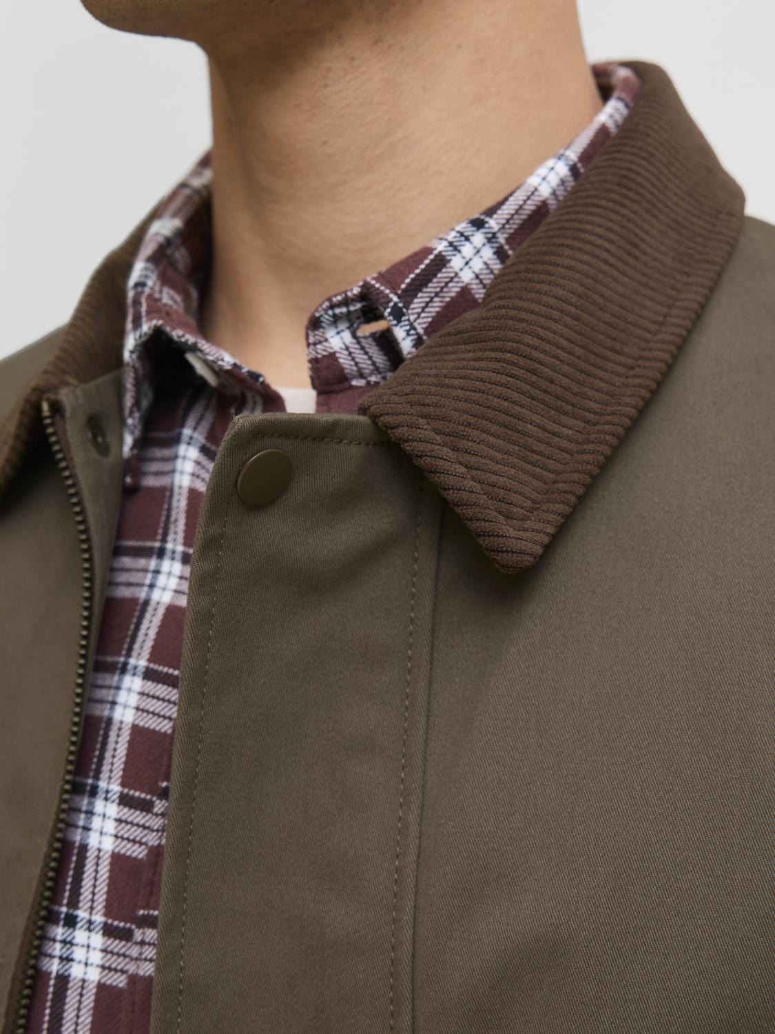 model_shot-detail