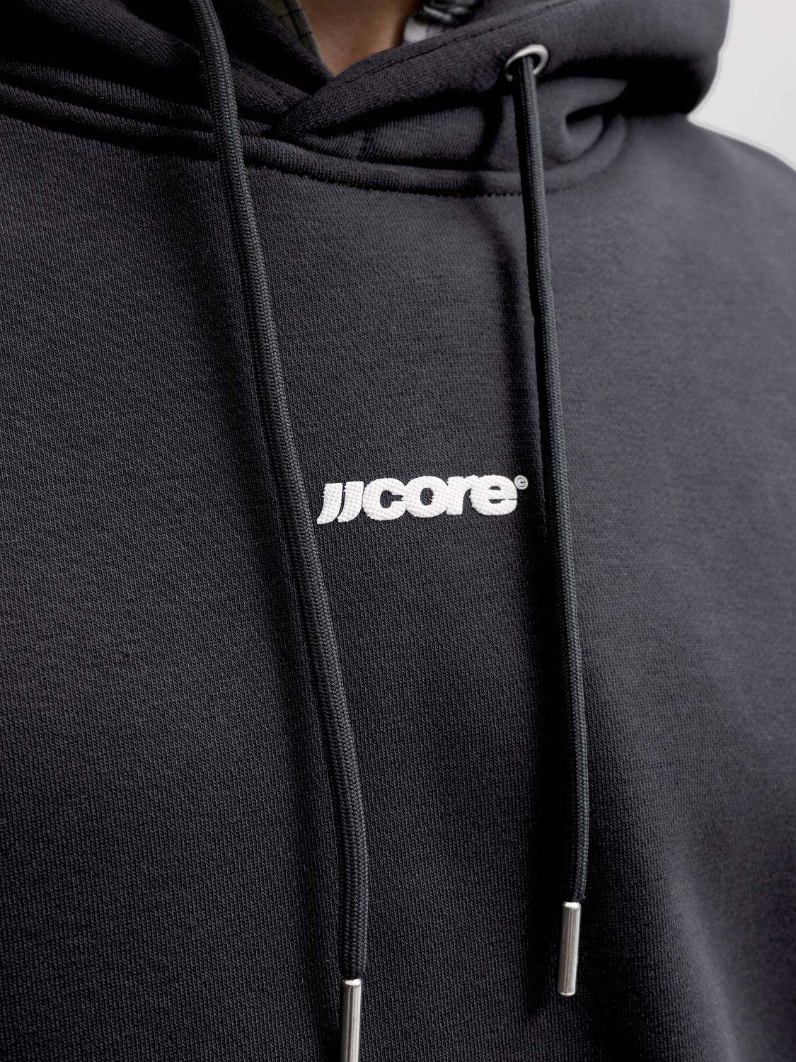 model_shot-detail
