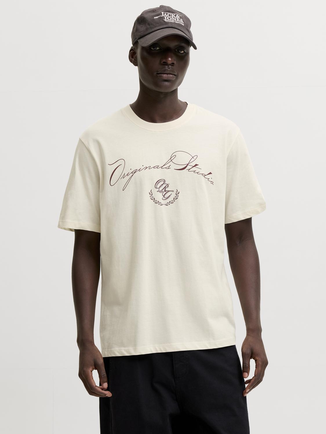 model_shot-front