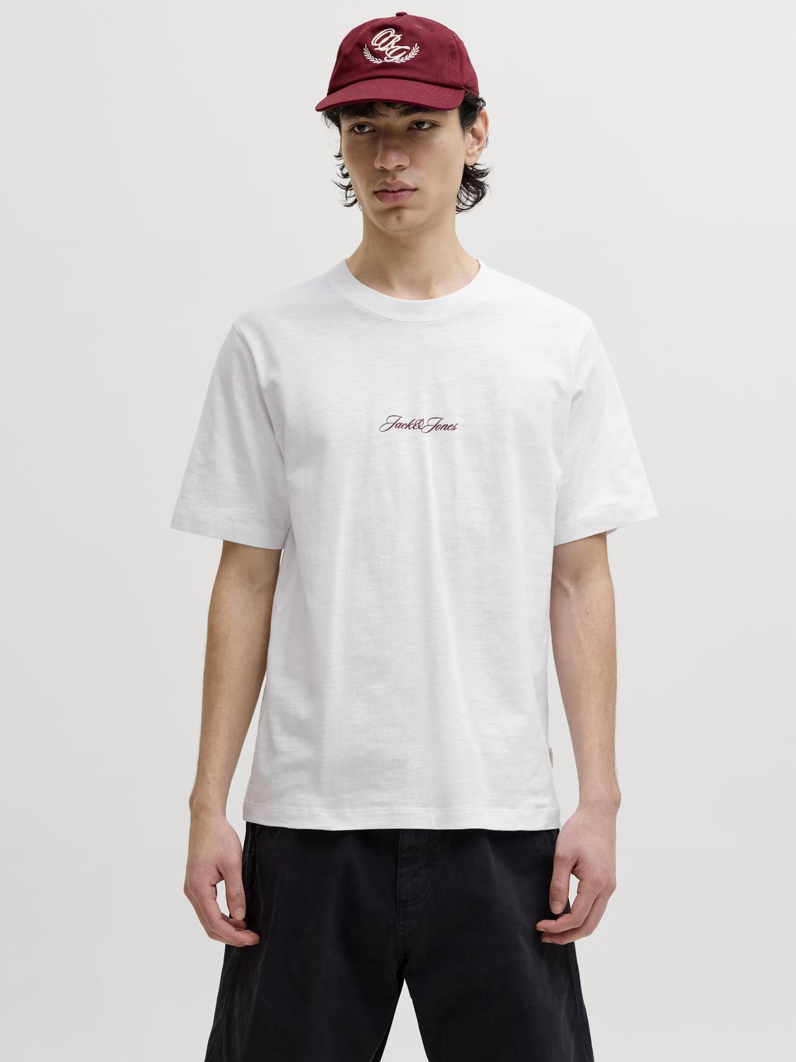 model_shot-front