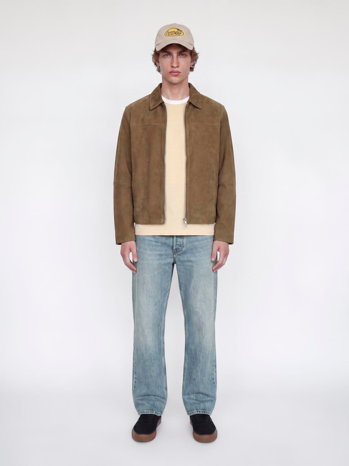model_shot-front_full