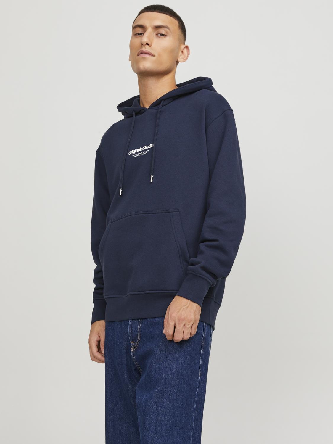 Sudadera con capucha azul marino - JORVESTERBRO