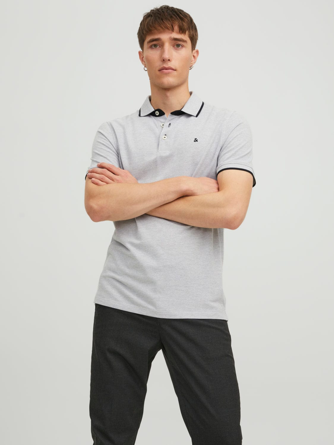 Polo básico de manga corta gris JJEPAULOS POLO SS NOOS
