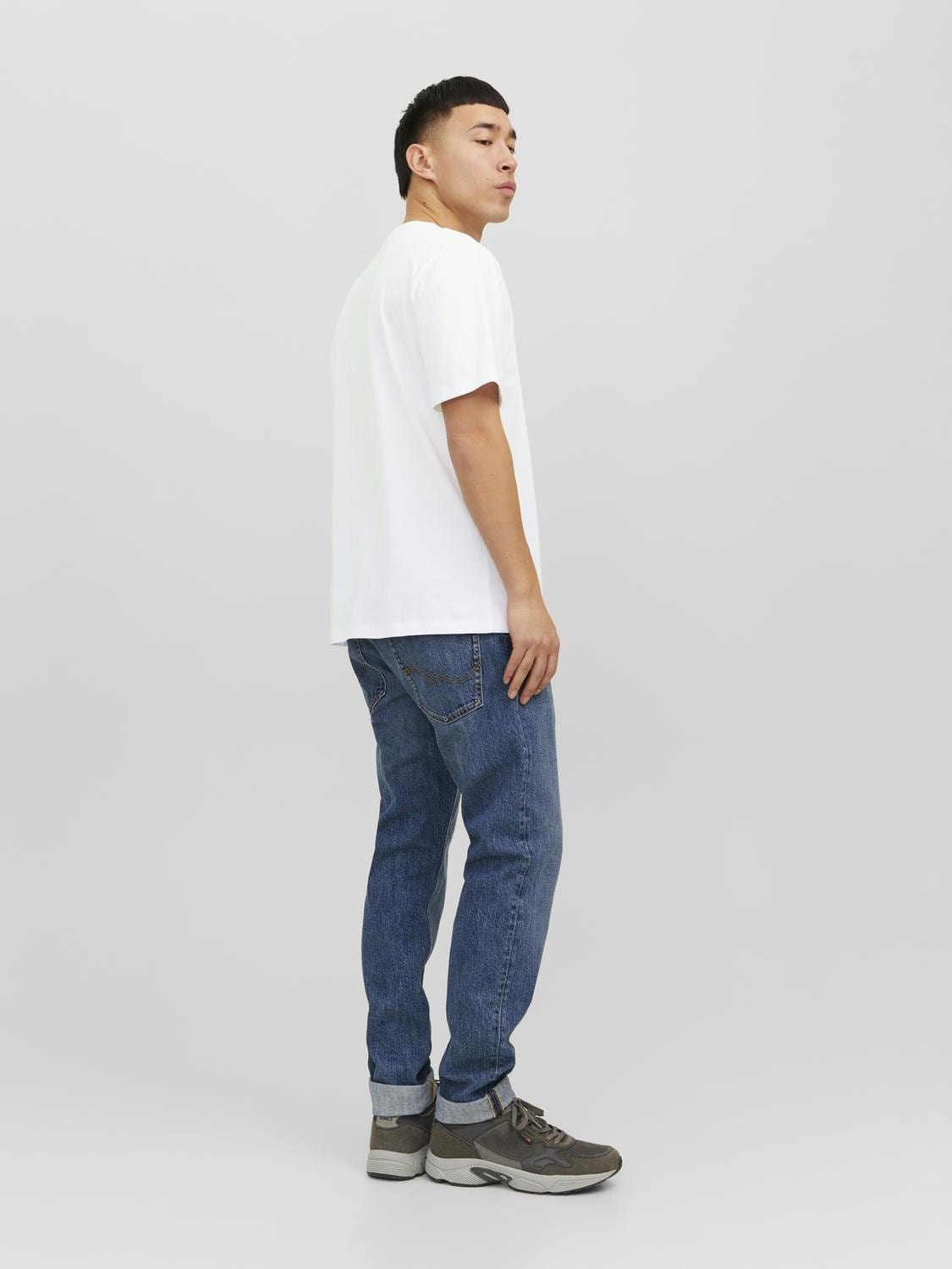 Camiseta con logo blanca -  JJECORP LOGO TEE PLAY SS O-NECK NOOS